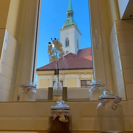 New Oldtown Near St Martin Cathedral, Ac, Balcony Братислава