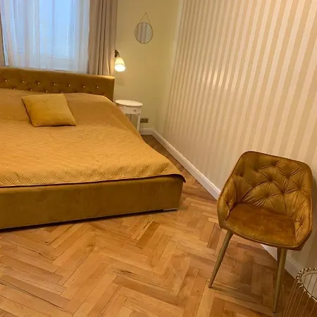 New Oldtown Near St Martin Cathedral, Ac, Balcony Апартаменты
