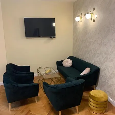Апартаменты New Oldtown Near St Martin Cathedral, Ac, Balcony Братислава