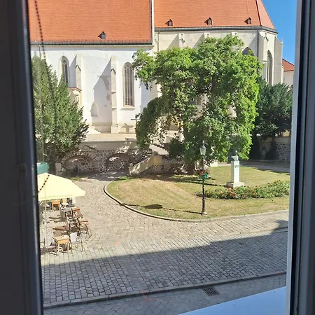 Апартаменты New Oldtown Near St Martin Cathedral, Ac, Balcony *
