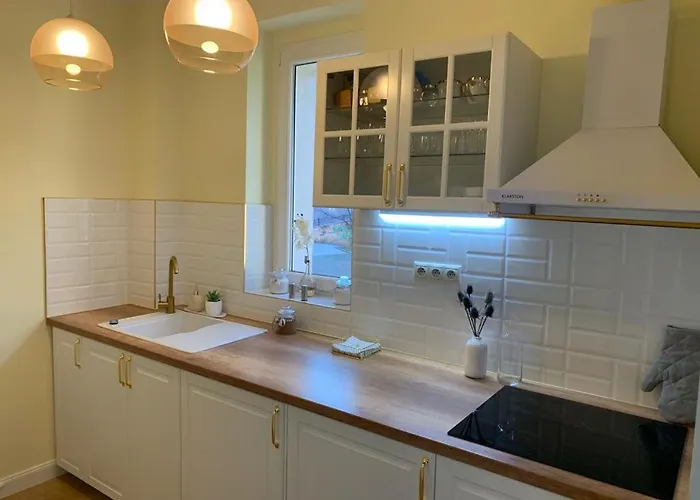 New Oldtown Near St Martin Cathedral, Ac, Balcony