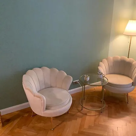 New Oldtown Near St Martin Cathedral, Ac, Balcony Apartament