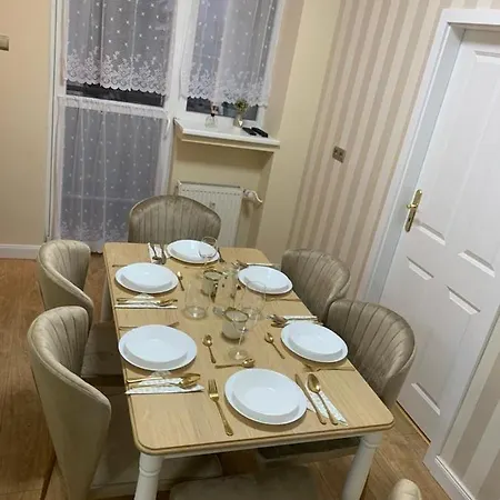 New Oldtown Near St Martin Cathedral, Ac, Balcony *